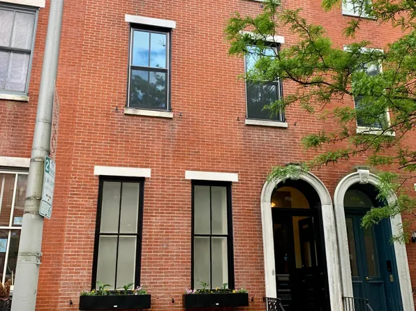 1928 Wallace St APT 3, Philadelphia, PA 19130