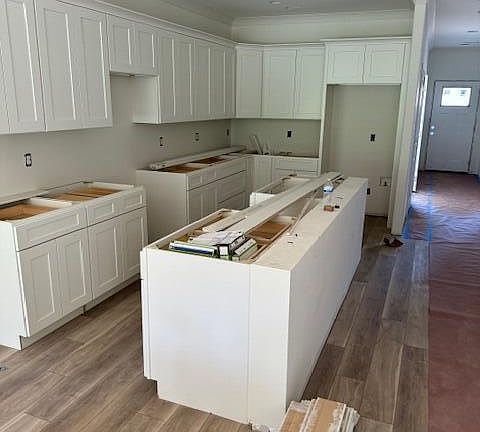 5th image of 1420 Summer Meadow Dr