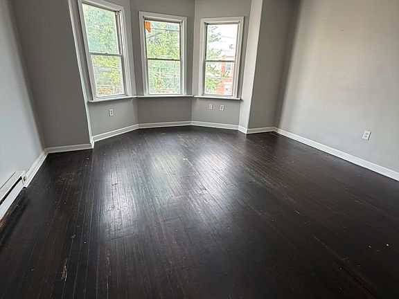 5th image of 240 S 61st St