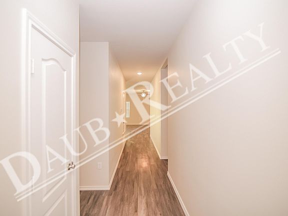 2nd image of 102 Miami Dr #A
