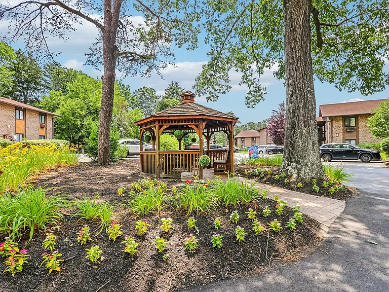 Acacia Lumberton Manor - 62+ Community — Photo 18