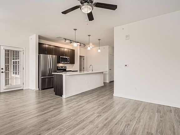 5th image of 9185 Wilde Ln Unit 301
