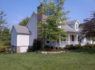 1045 Country Creek Dr, Lebanon, OH 45036