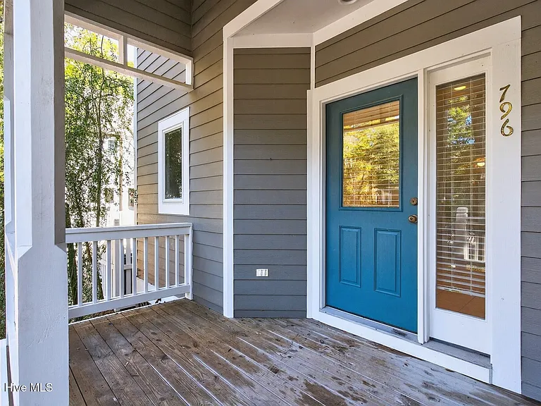796 Indigo Village Ct — Photo 2