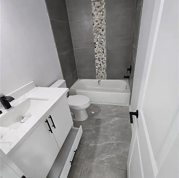 408 Gastel Cir #1 — Photo 9