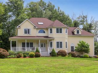 6 Tina Dr, Newburgh, NY 12550