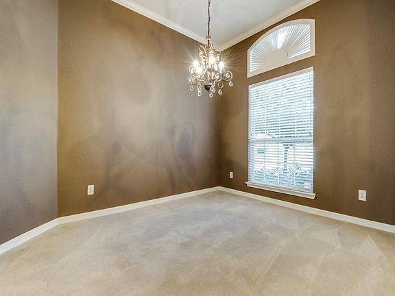 5th image of 12770 Swan Lake Dr