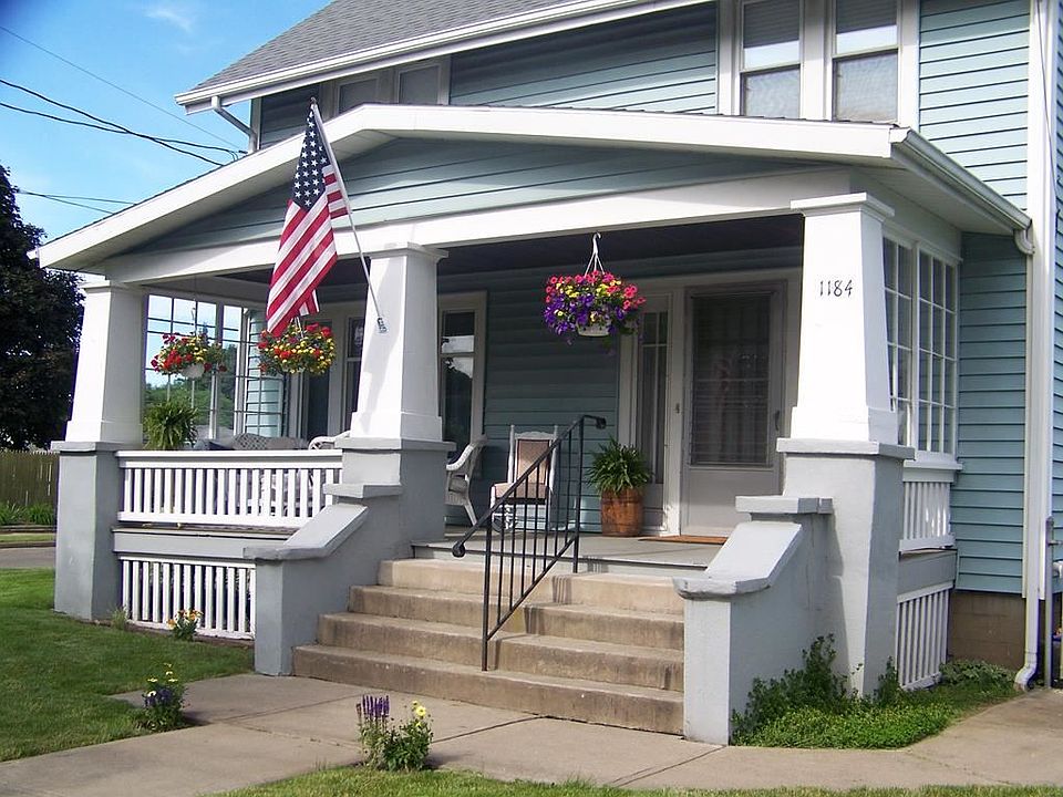 1st image of 1184 College Ave