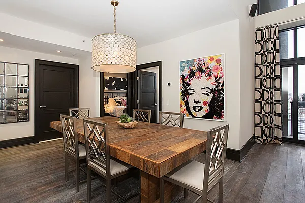 Sold by Nestseekers | media 3