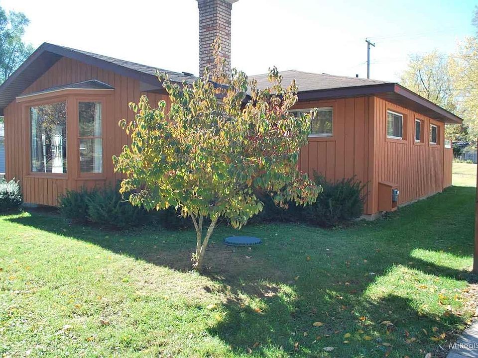 1st image of 4855 Lindholm Dr