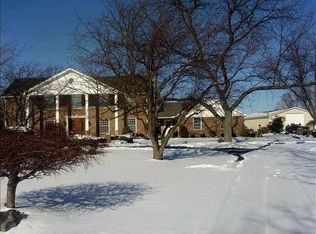 250 E Temperance Rd, Temperance, MI 48182