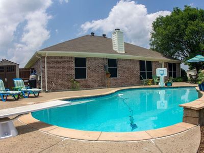 222 Whispering Dell Ln, Weatherford, TX, 76085