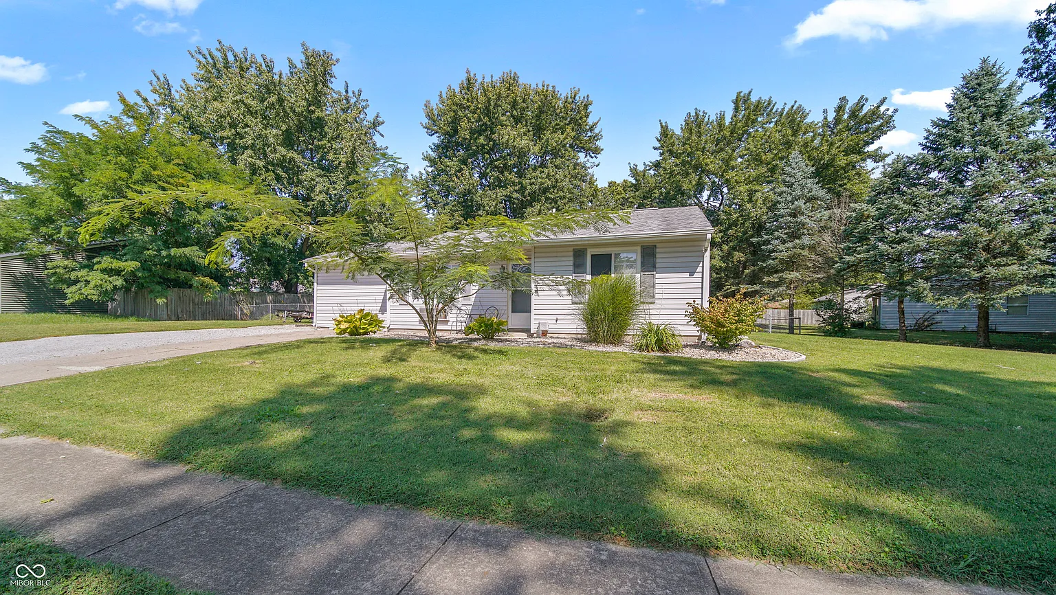 5620 Knoxville Dr photo 1