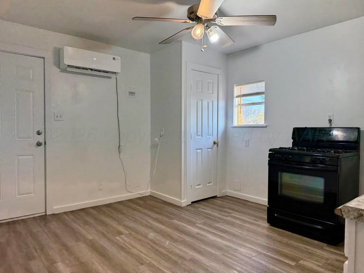 2 bed, 840 sqft, $800 — Photo 4