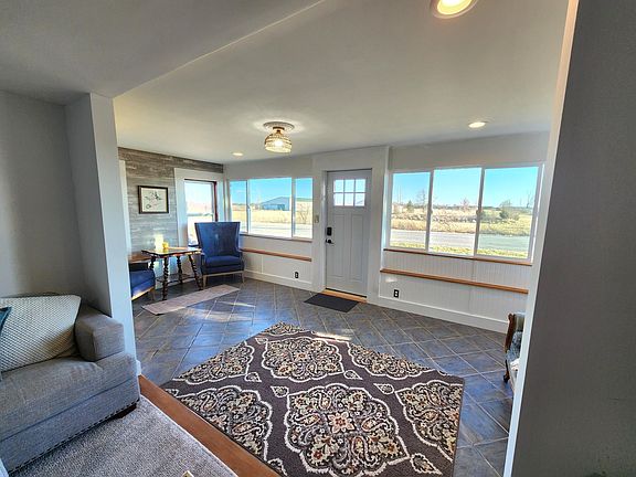 4th image of 6584 Holloway Rd