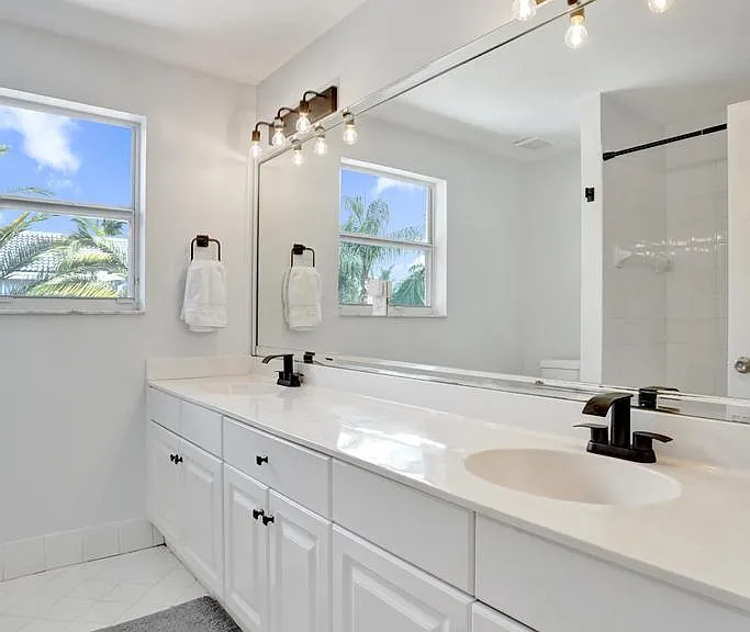 16405 Diamond Head Dr — Photo 46