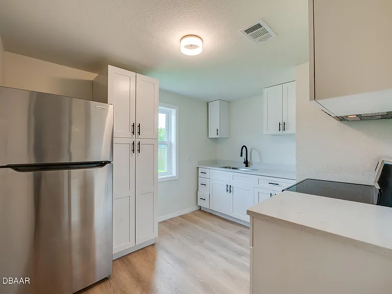 259 Jefferson St #2 — Photo 6