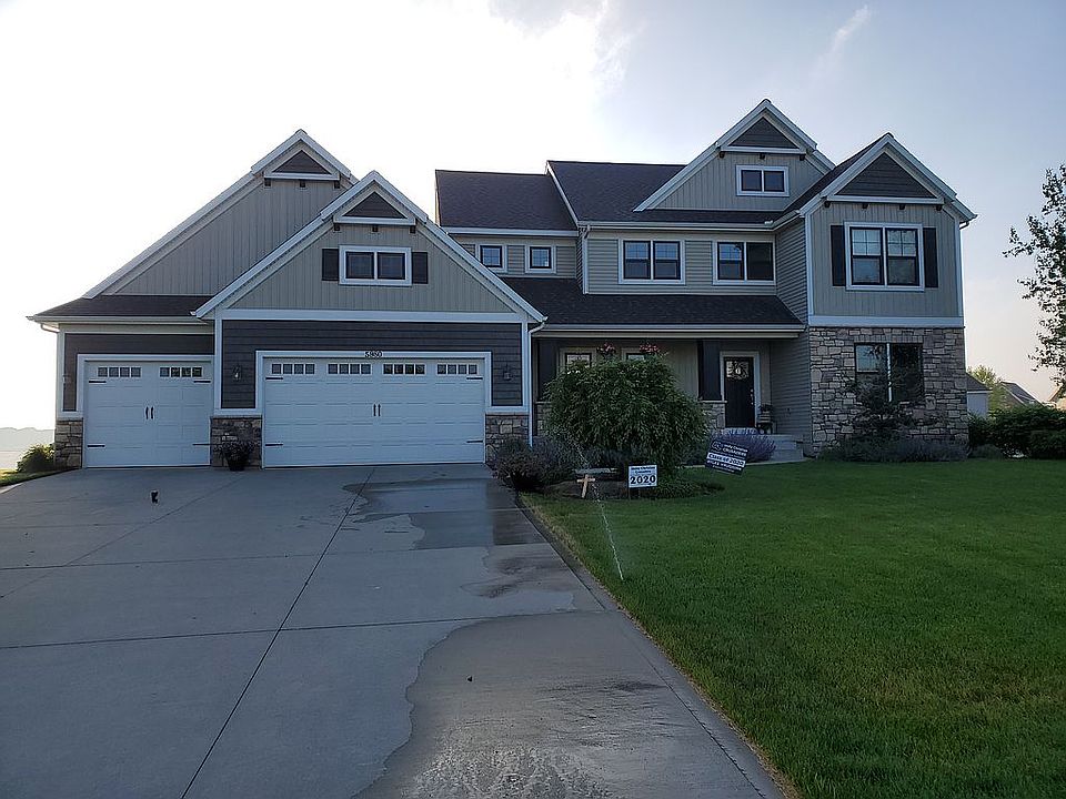1st image of 5980 22nd Ave