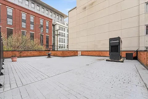 610 Newark St — Photo 28