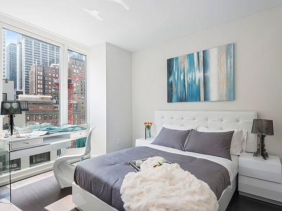 5th image of 235 E 44th St APT 7B