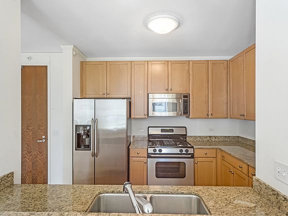 4th image of 201 N Westshore Dr APT 703