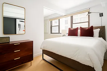 Rented by Manhattan Realty Group