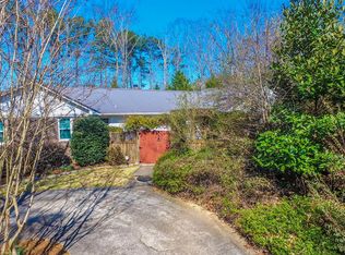 114 Sourwood Dr, Pine Mountain, GA 31822