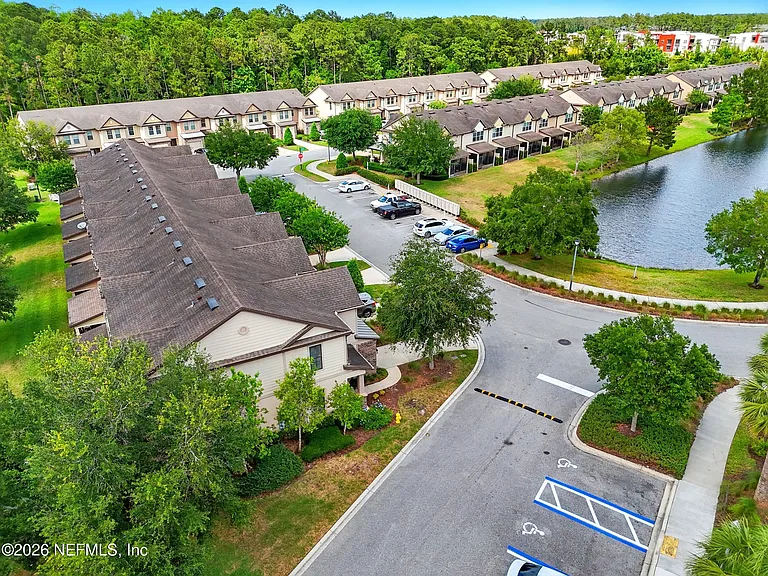 13964 Berryview Rd — Photo 39