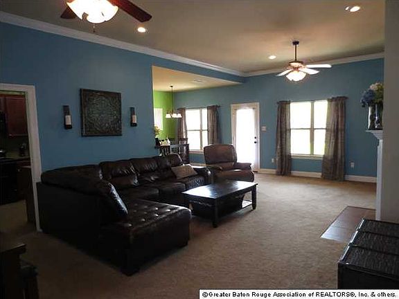 2nd image of 41029 Lakeway Cove Ave