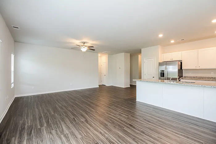 9128 Sunrise Creek Dr — Photo 5