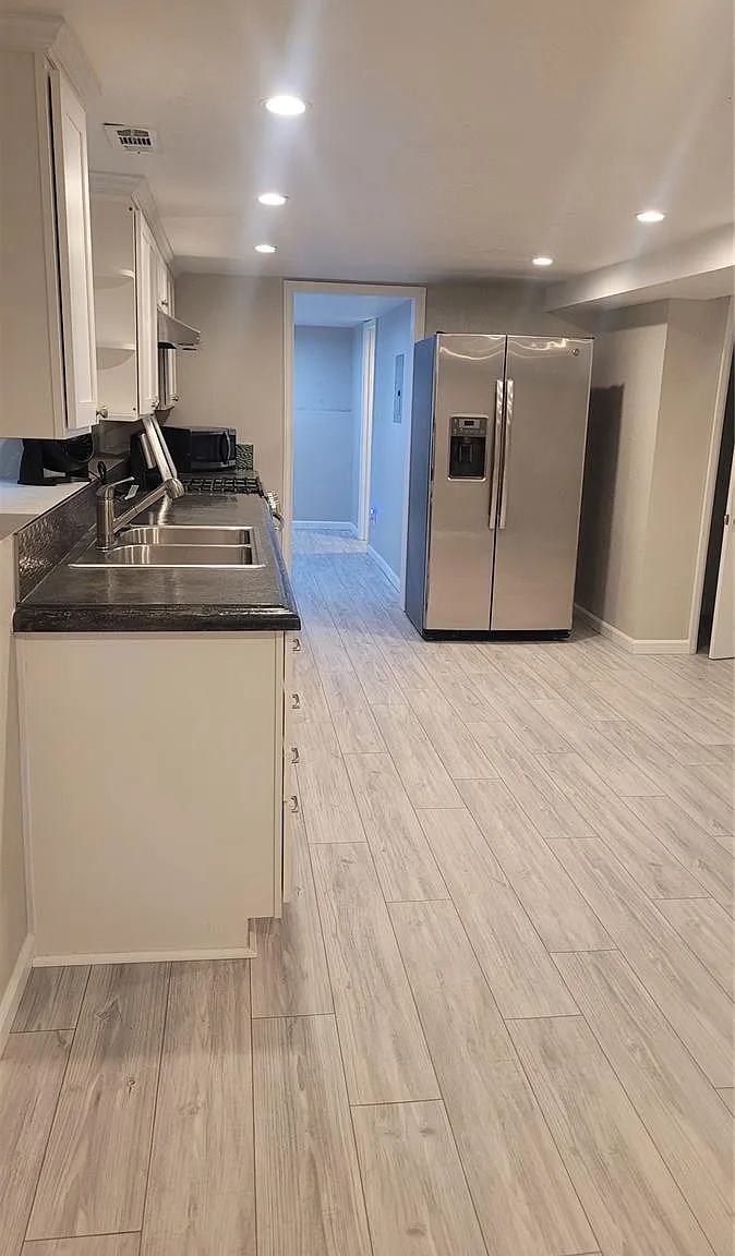 1 bed, 1178 sqft, $1,500 — Photo 2