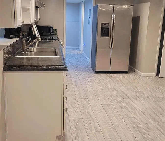 2834 Curtis St #3 — Photo 2