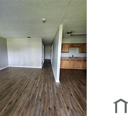 3rd image of 449 Shearer Ave