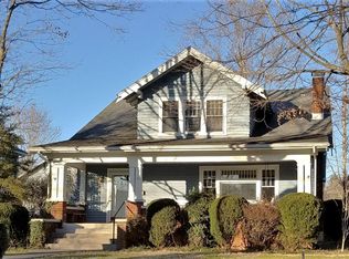 11 Edmondson Ave, Lexington, VA 24450