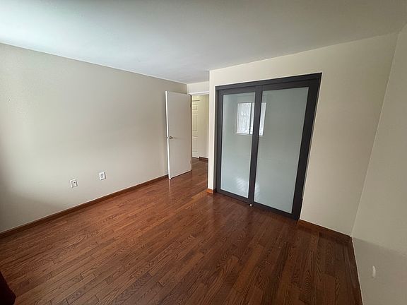 5th image of 126 Watertree Dr Unit 126