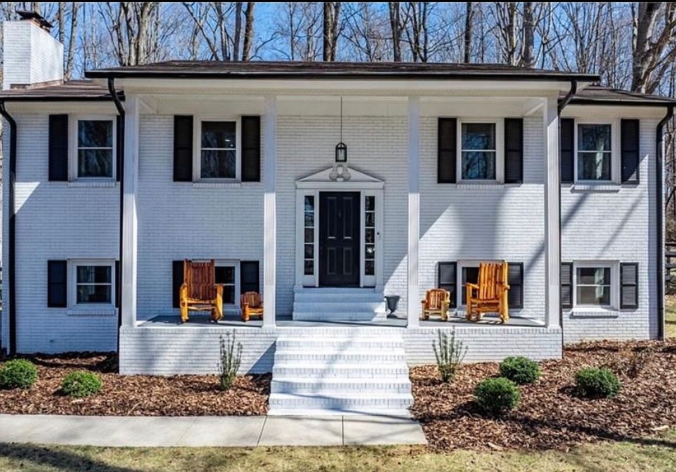 1st image of 145 Timberlane Dr