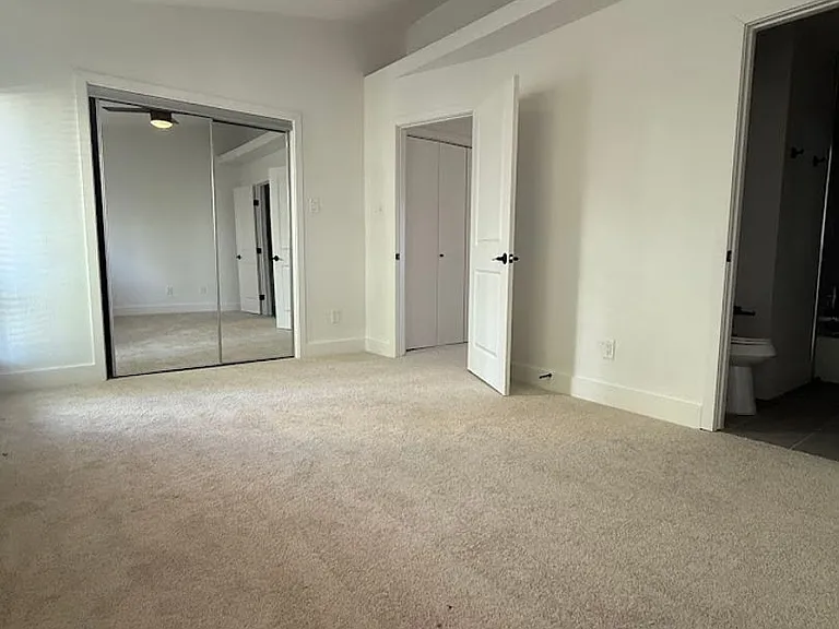 1818 River Crossing Cir #D — Photo 15