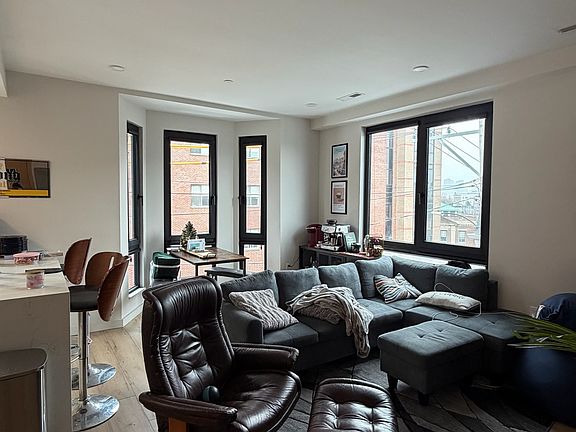 3rd image of 6 National St Floor 3