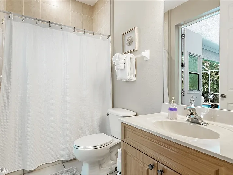 2817 SW 42nd Ln — Photo 18