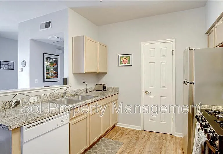 237 Pacifica Blvd #302 — Photo 13