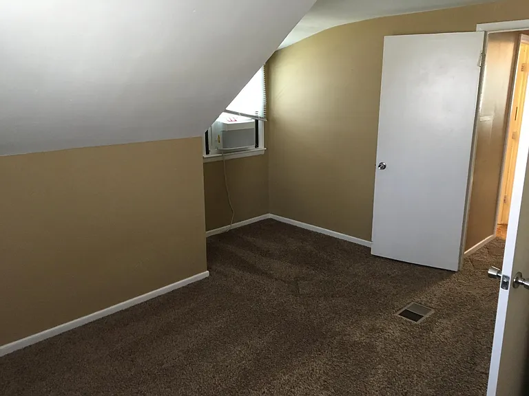 2944 S 9th Pl — Photo 26