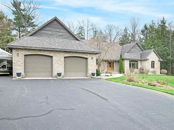 3rd image of 6747 E Harbor Dr
