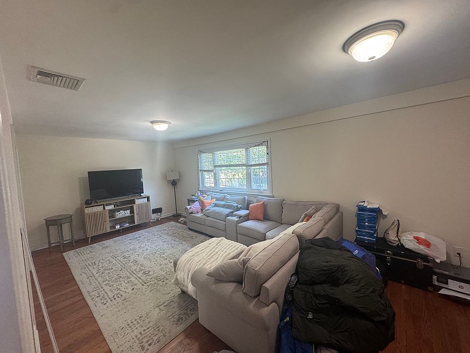1st image of 9 Hill St #B