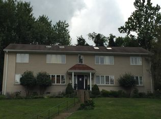 4112 Stoneview Dr APT 4, Louisville, KY 40207