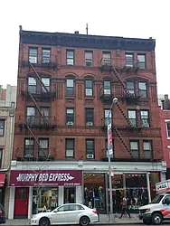 170 Eighth Avenue in Chelsea
