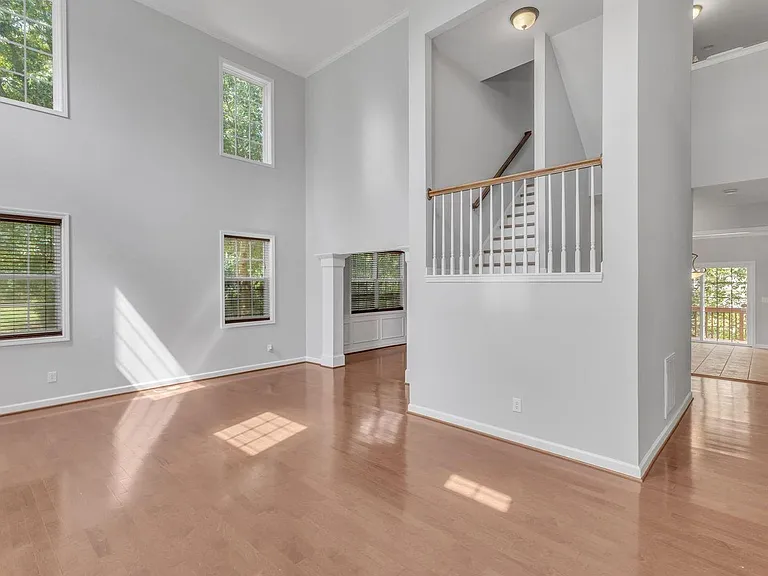 9301 Perini Ct — Photo 7