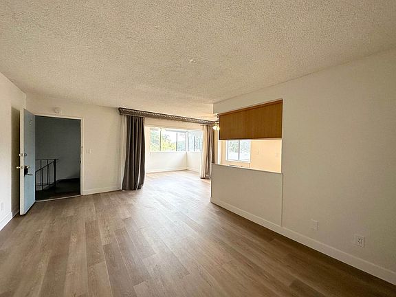 3rd image of 359 Riverdale Dr #C