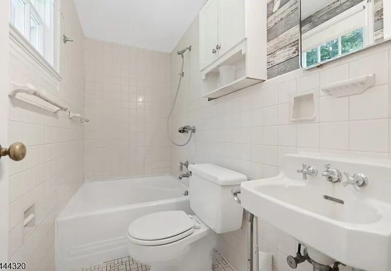 62 Gaston Rd — Photo 26