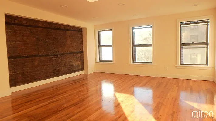 Rented by Miron Properties | media 29