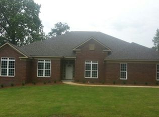 237 Day Lake Dr, Midland, GA 31820